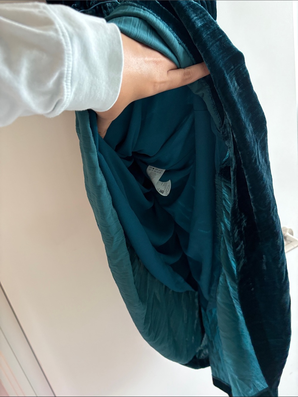 Michael Kors Teal Velvet V-Neck Puff Sleeve Maxi Dress - Picture 8 of 13